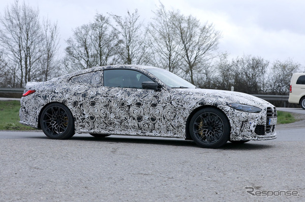 BMW M4 CSL 市販型プロトタイプ（スクープ写真）