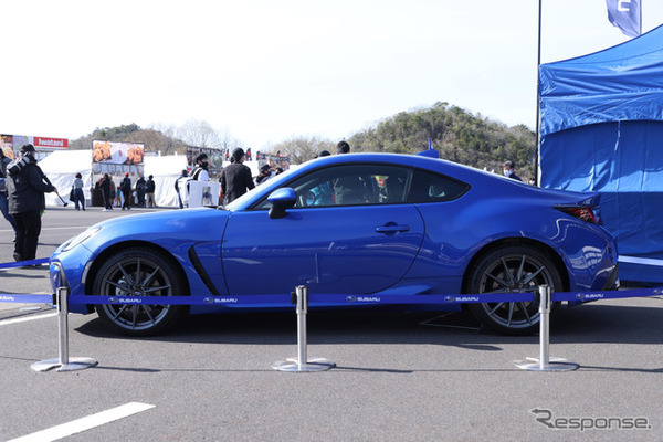 新型スバルBRZ