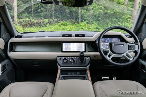 ランドローバー ディフェンダー110 ディーゼルMHEV D300