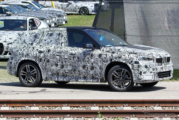 BMW X1 次期型プロトタイプ（スクープ写真）