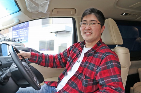ゴルフや釣りのレジャーカーと高音質なオーディオカーを両立させるインストールを施し、愛車をフルに活用する鈴木さん。