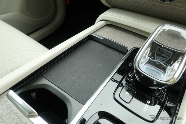 ボルボ XC90 T8リチャージ
