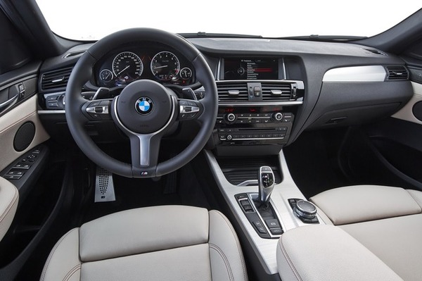 BMW X4 の M40i