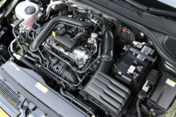 VW ゴルフ 新型（eTSI アクティブ）