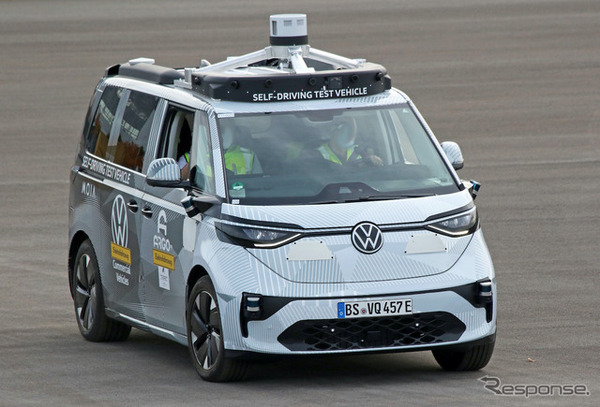 VW ID.BUZZ 市販型プロトタイプ（スクープ写真）