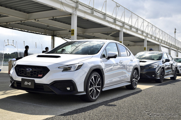 スバル WRX S4 新型