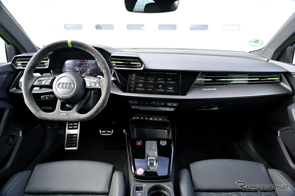 アウディ RS3セダン 新型