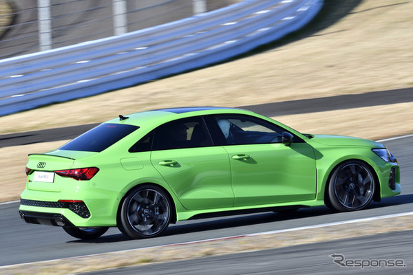 アウディ RS3セダン 新型