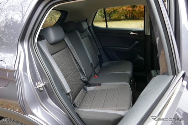 VW Tクロス（T-Cross TSI Style）