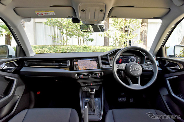 アウディ A1スポーツバック 25 TFSI