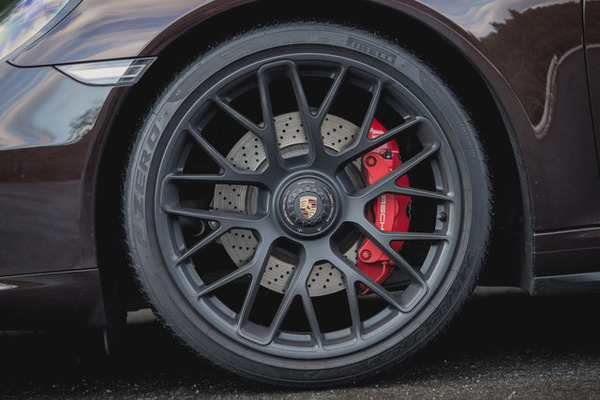 ポルシェ 911 タルガ4 GTS