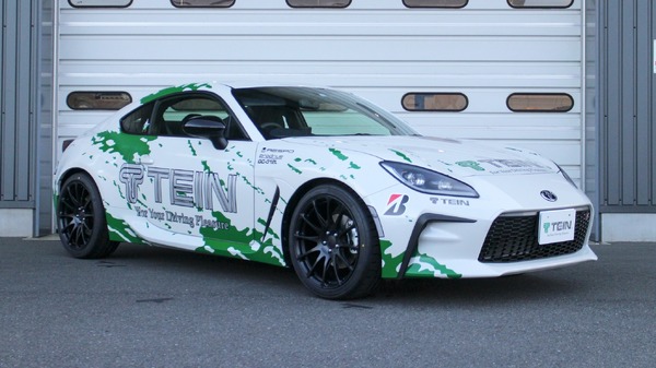 HIGH.TECH トヨタ GR86（ZN8）モデル装着車