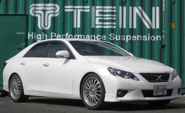 RX1装着TOYOTA MARK X GRX130（Ft: -40mm / Rr: -40mm）