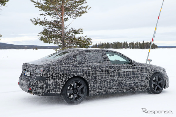 BMW M5 プロトタイプ（スクープ写真）