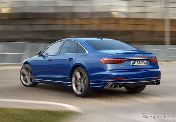 アウディ S8 改良新型