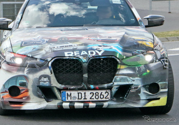 BMW M4 3.0 CSL オマージュ プロトタイプ（スクープ写真）