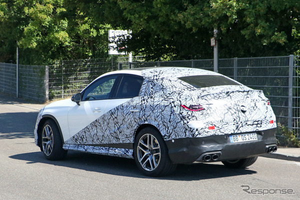 メルセデス AMG GLC 43/53 クーペプロトタイプ（スクープ写真）
