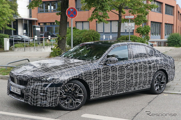 BMW 5シリーズ 次期型プロトタイプ（スクープ写真）
