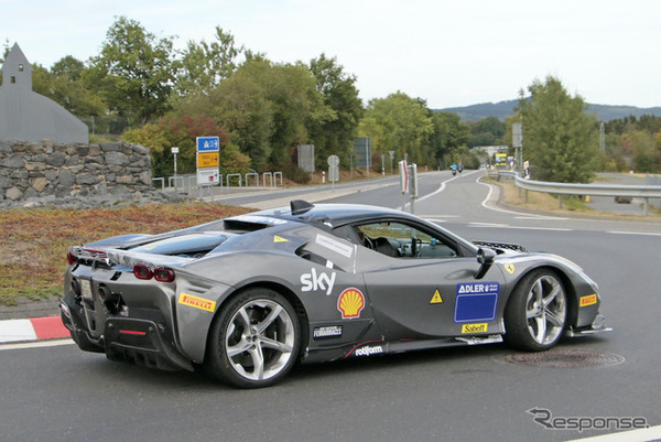 フェラーリ SF90 SV（スクープ写真）