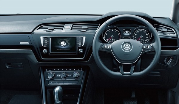 VW ゴルフトゥーラン