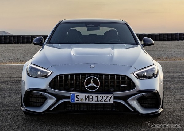 メルセデスAMG C63 S E パフォーマンス・セダン