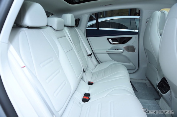 メルセデスベンツAMG EQE 53 4MATIC+