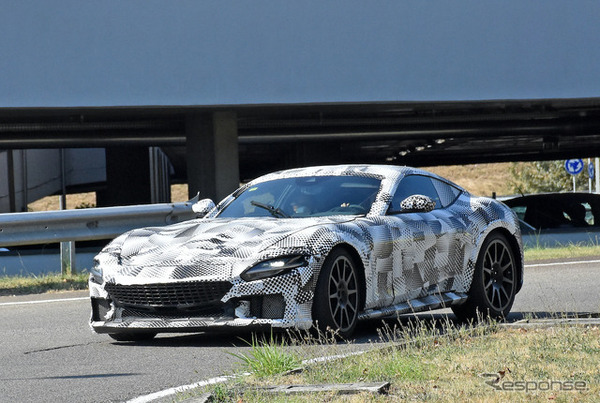 フェラーリ 812スーパーファスト 後継モデル（スクープ写真）