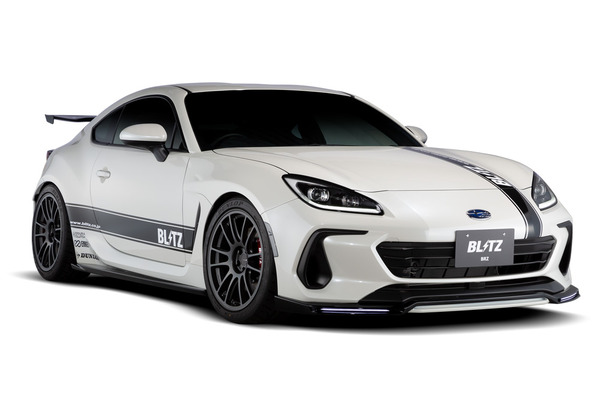装着デモカー：BRZ（リップスポイラー装着）