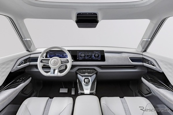 MITSUBISHI XFC CONCEPT