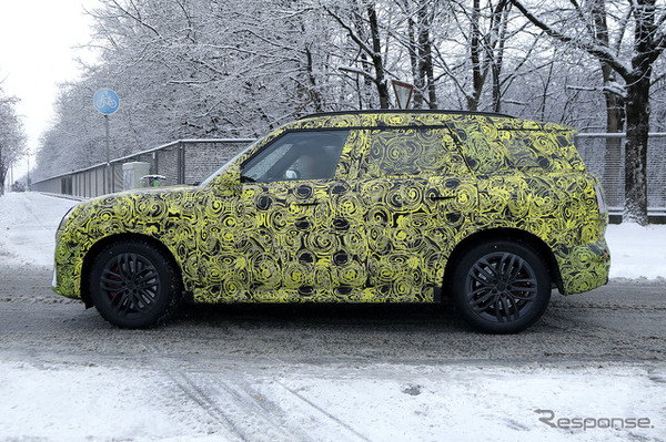 MINI クロスオーバー 次期型プロトタイプ（スクープ写真）