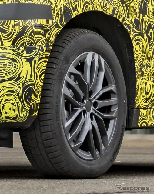 MINI カントリーマン（クロスオーバー）次期型のEVプロトタイプ