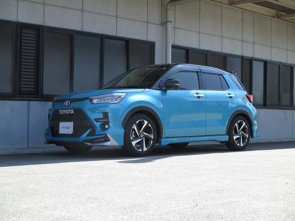 TOYOTAライズハイブリッド用SUSTEC NF210実装例