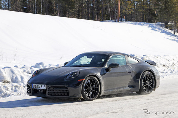 ポルシェ 911 GTS 改良新型プロトタイプ（スクープ写真）