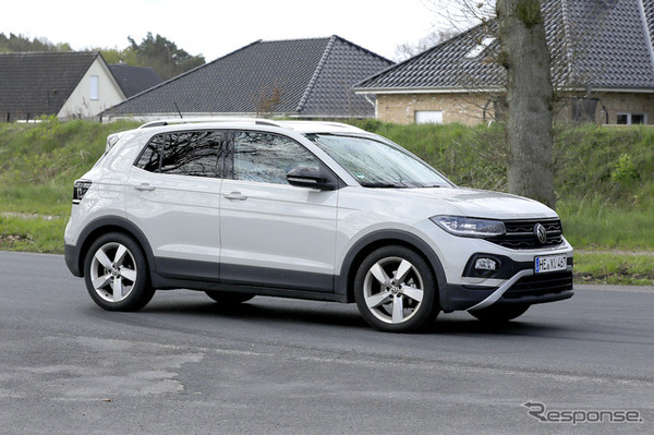VW T-Cross 改良新型プロトタイプ（スクープ写真）