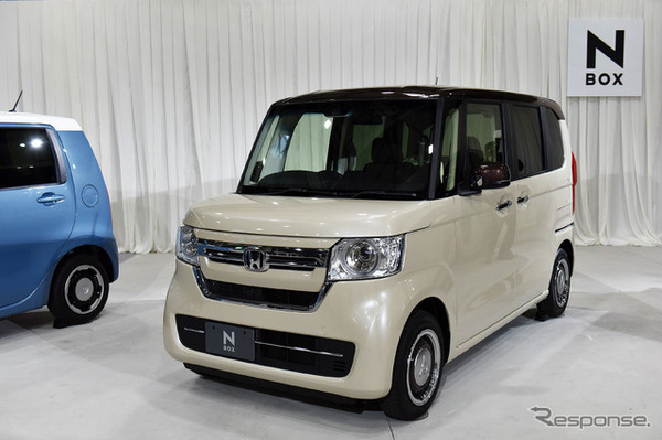 ホンダ N-BOX