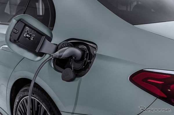 メルセデスベンツ Eクラス・セダン 新型のPHEV