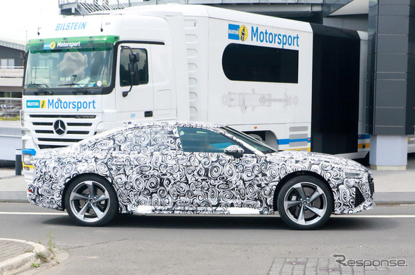 アウディ RS7と思われるプロトタイプ（スクープ写真）