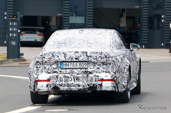 アウディ RS7と思われるプロトタイプ（スクープ写真）
