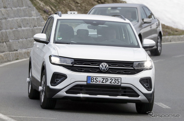 VW T-Cross 改良新型プロトタイプ（スクープ写真）