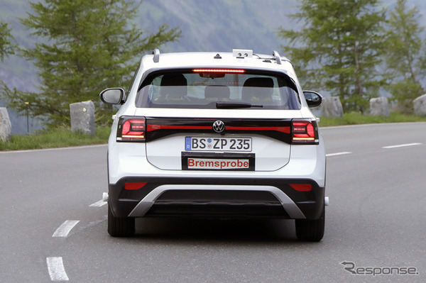 VW T-Cross 改良新型プロトタイプ（スクープ写真）