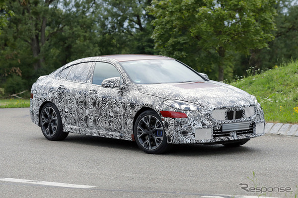 BMW 2シリーズ グランクーペ 次期型プロトタイプ（スクープ写真）