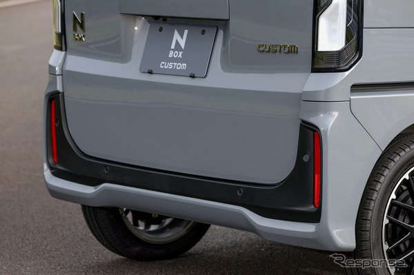 ホンダ N-BOXカスタム 新型