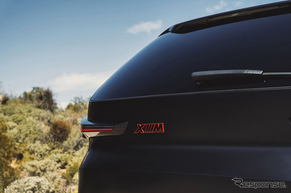 BMW XMレーベル・レッド
