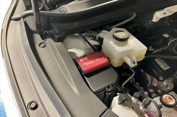 BLITZ Power Thro［BPT38］LEXUS RX500h実装例