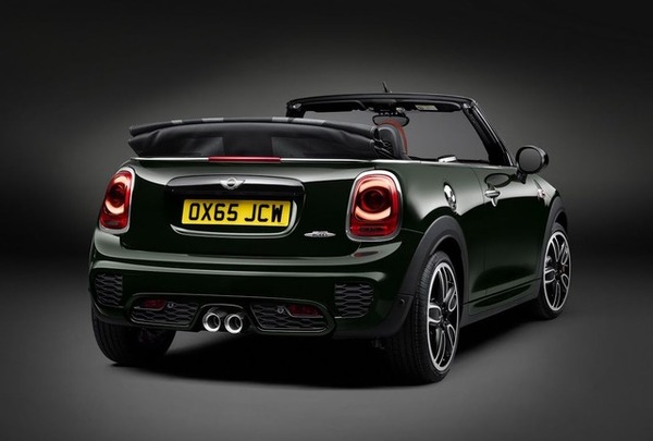 新型MINI コンバーチブルのジョンクーパーワークス