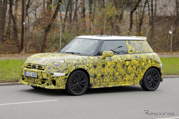 MINI 3ドアハッチバック JCW プロトタイプ（スクープ写真）
