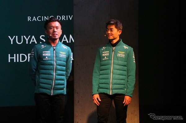 坂本祐也選手（左）と安岡秀徒選手（右）