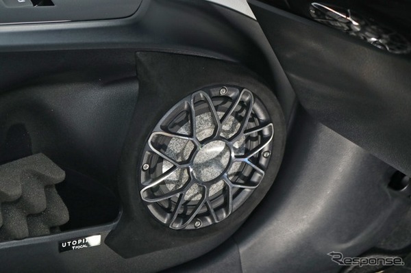 スピーカーユニットにはフォーカルノユートピアM 6WMをチョイス。プロテクションを施して普段の使い勝手にも考慮。
