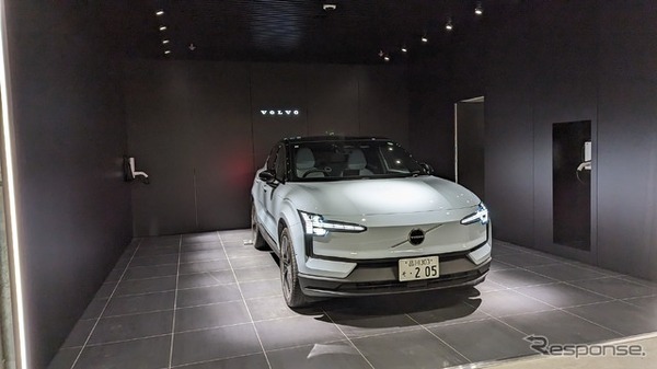 ボルボ EX30