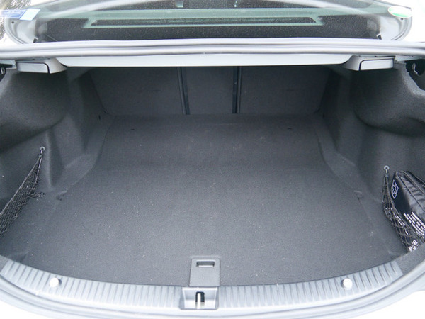 メルセデスベンツ C220d